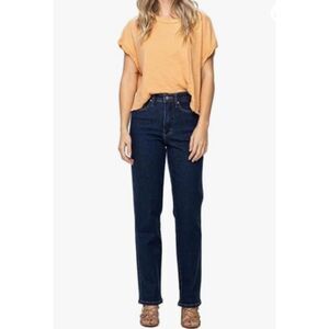 Judy Blue Mckenzie High Rise Tummy Control Top Classic Straight Denim Jean 11/30